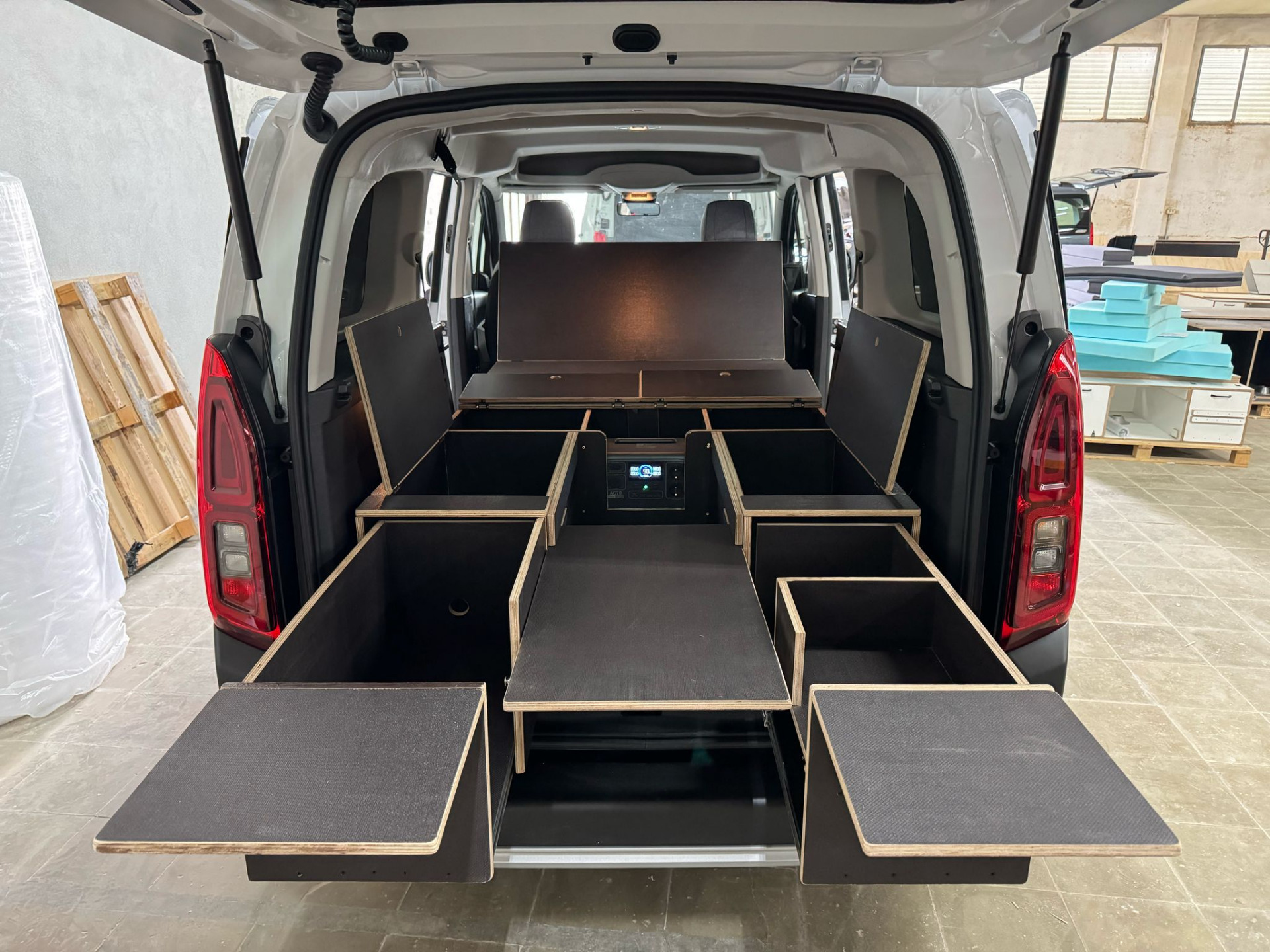 Nissan Townstar Camper Furniture Kit Removable Self-Install